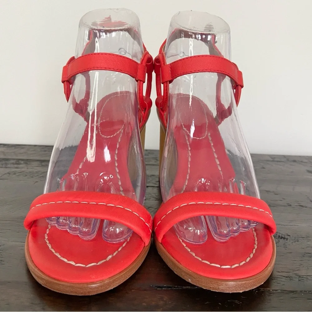Bernardo Harlow Heeled Leather Sandal Chunky Heel Size 6M